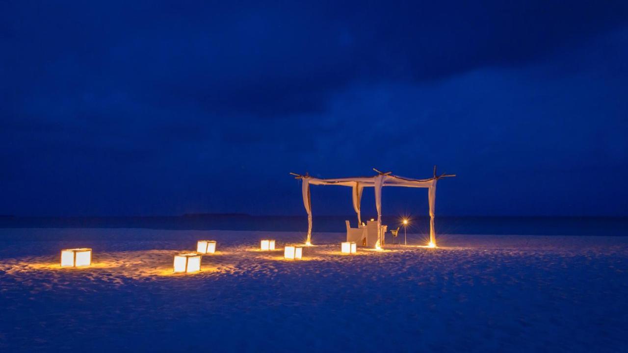 Coco Palm Dhuni Kolhu Hotel Thulhaadhoo Exterior photo