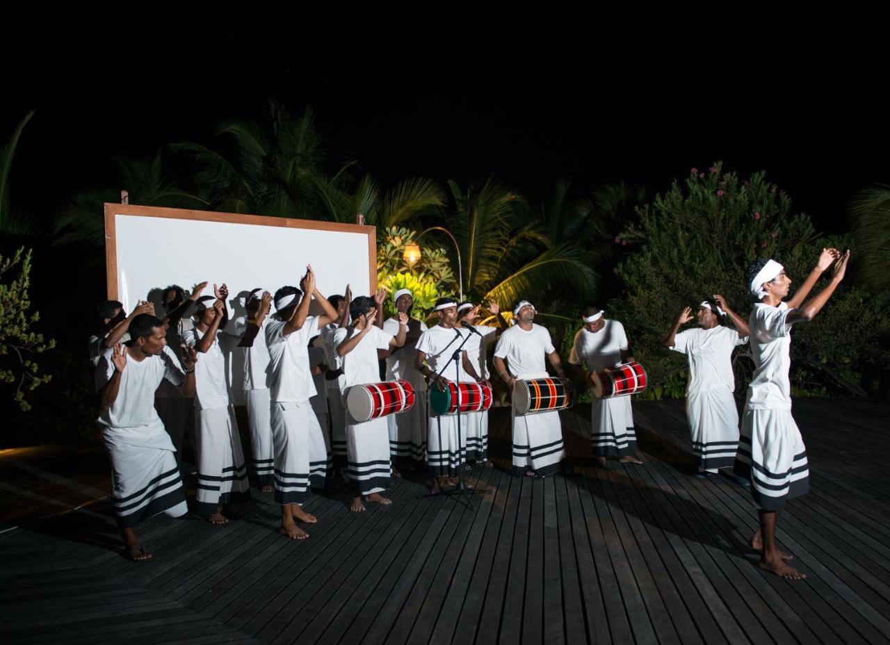 Coco Palm Dhuni Kolhu Hotel Thulhaadhoo Exterior photo