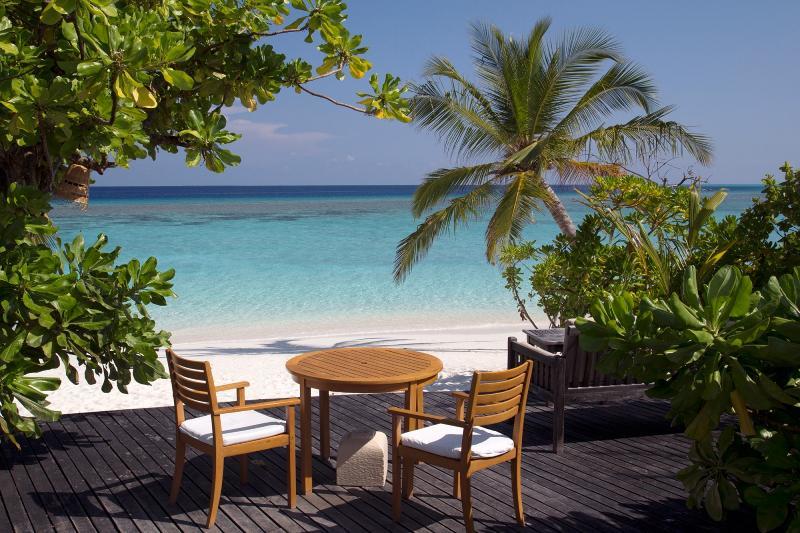 Coco Palm Dhuni Kolhu Hotel Thulhaadhoo Exterior photo